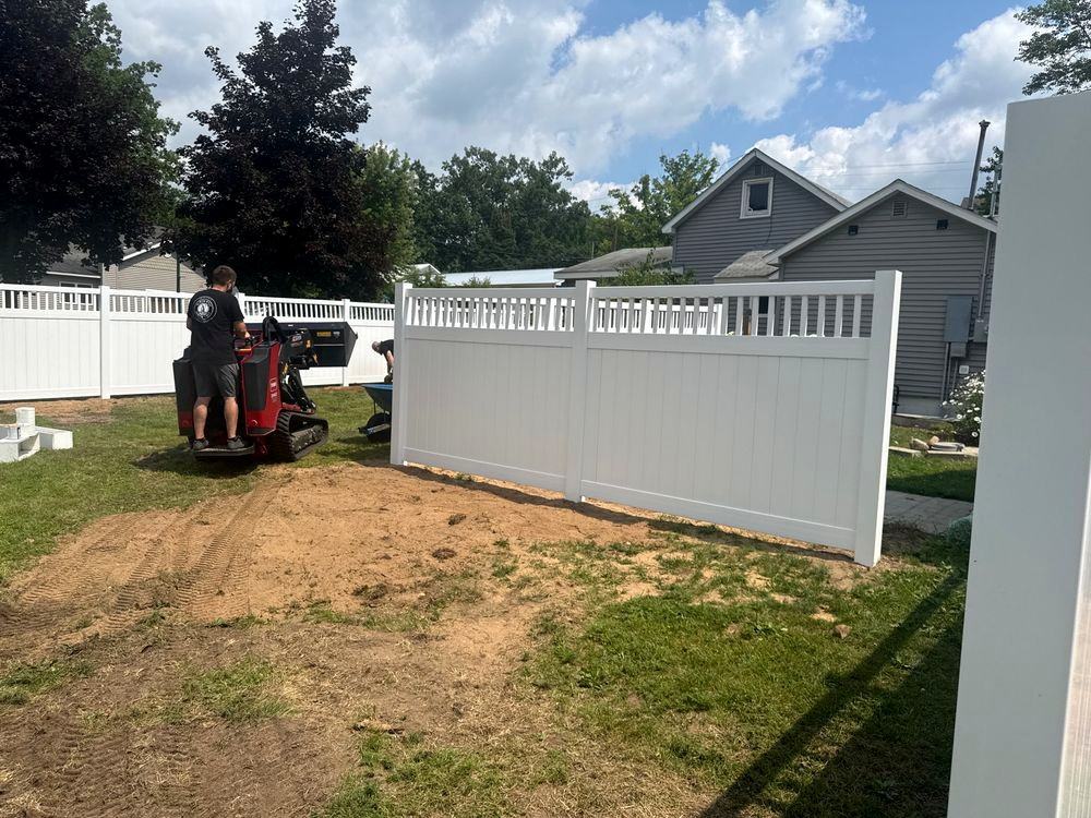 Crew setting vinyl panels